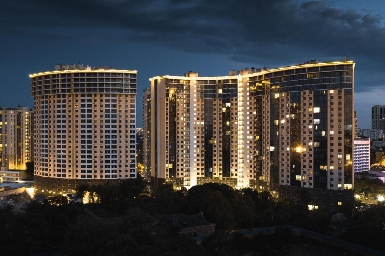 Apartments Arcadia Vip Odessa Ngoại thất bức ảnh