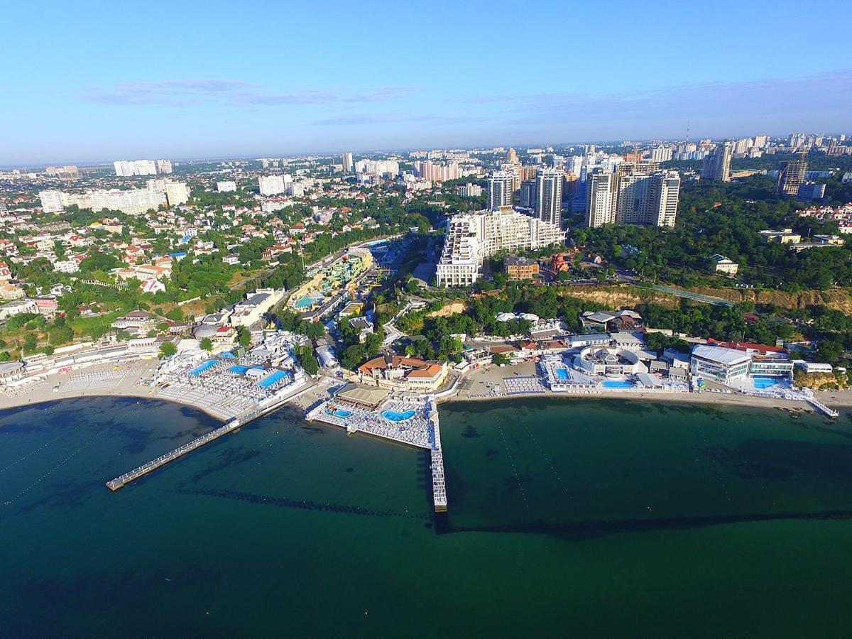 Apartments Arcadia Vip Odessa Ngoại thất bức ảnh